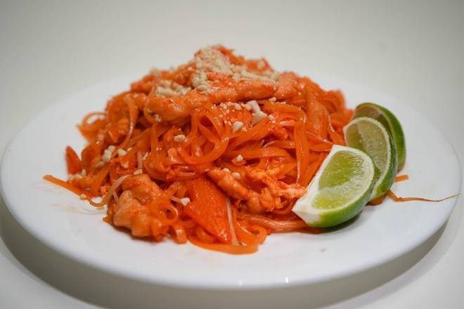 66. Chicken Pad Thai 鸡肉泰式米粉